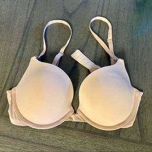 Like new - VS pink nude campus push up bra